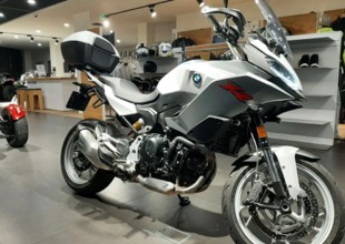 Мотоцикл BMW Motorrad F 900 XR